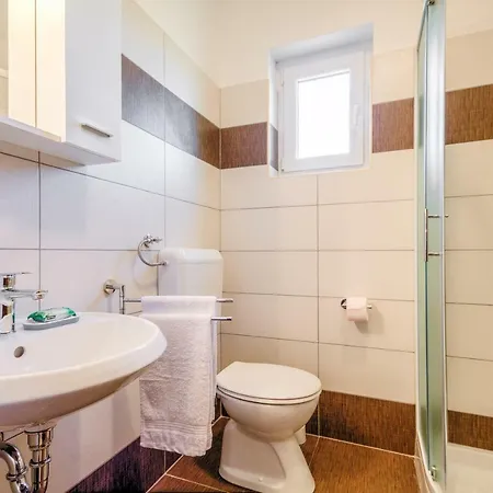Prodan 2 Apartment