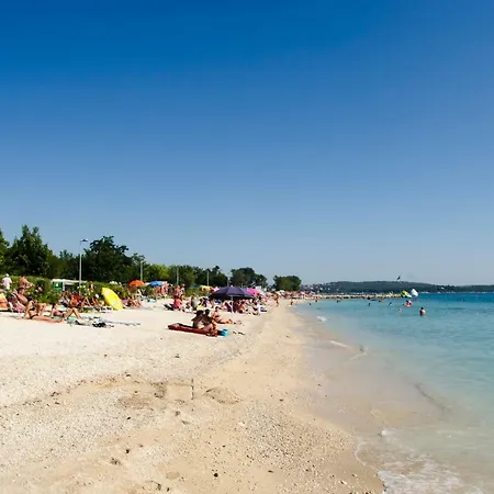 Prodan 2 아파트 *